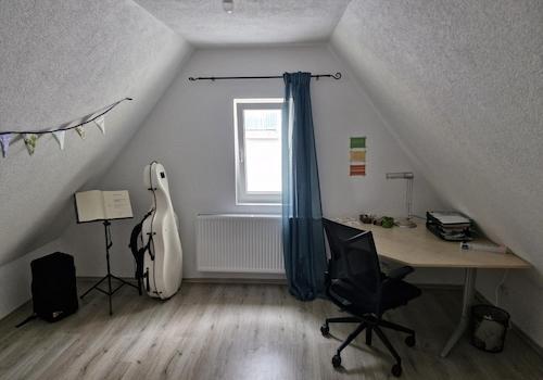 Zimmer links