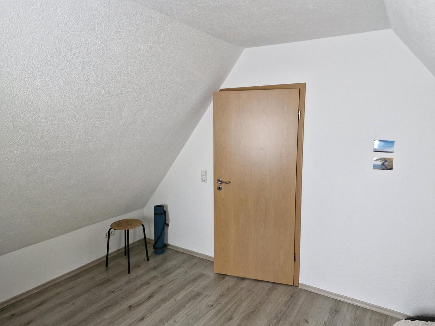 Zimmer links