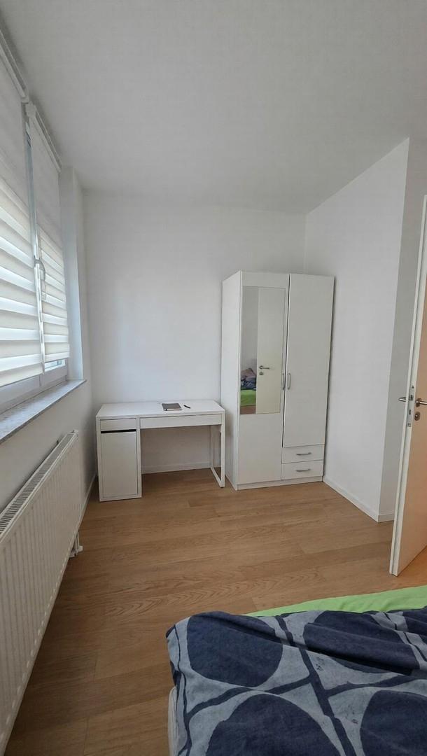 Zimmer 1 rechte Seite