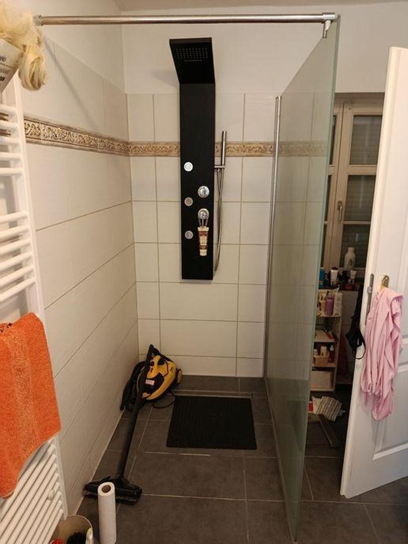 Dusche EG