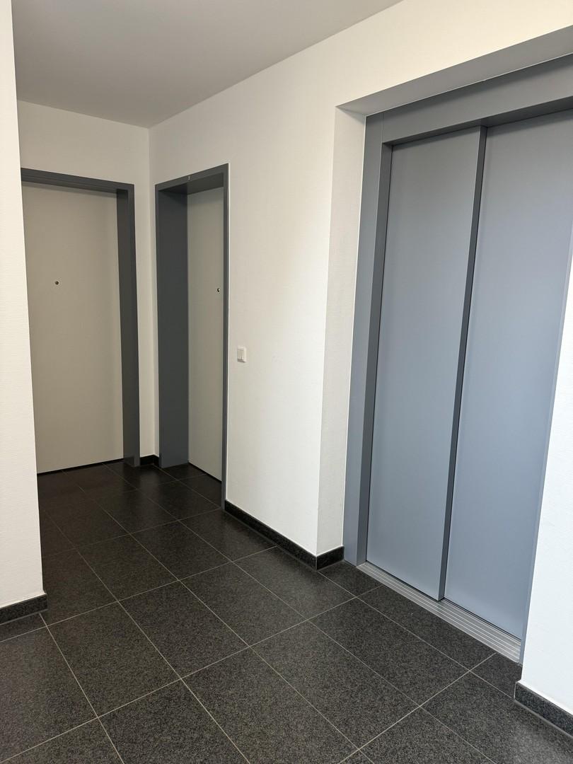 Eingang / Aufzug