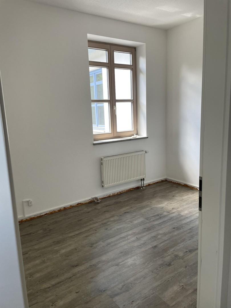 Zimmer 2 von Tür, Südfenster
