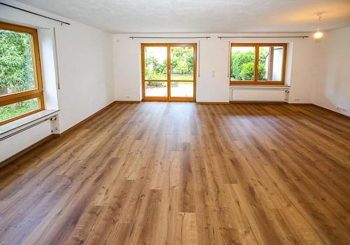 Helles Wohnzimmer