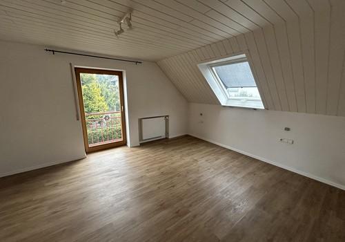 Geräumiger Schlafzimmer OG