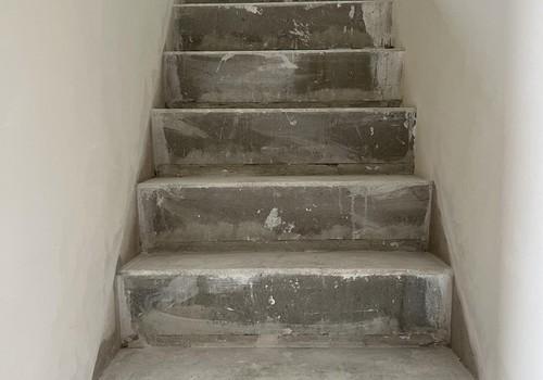 Treppe ins DG