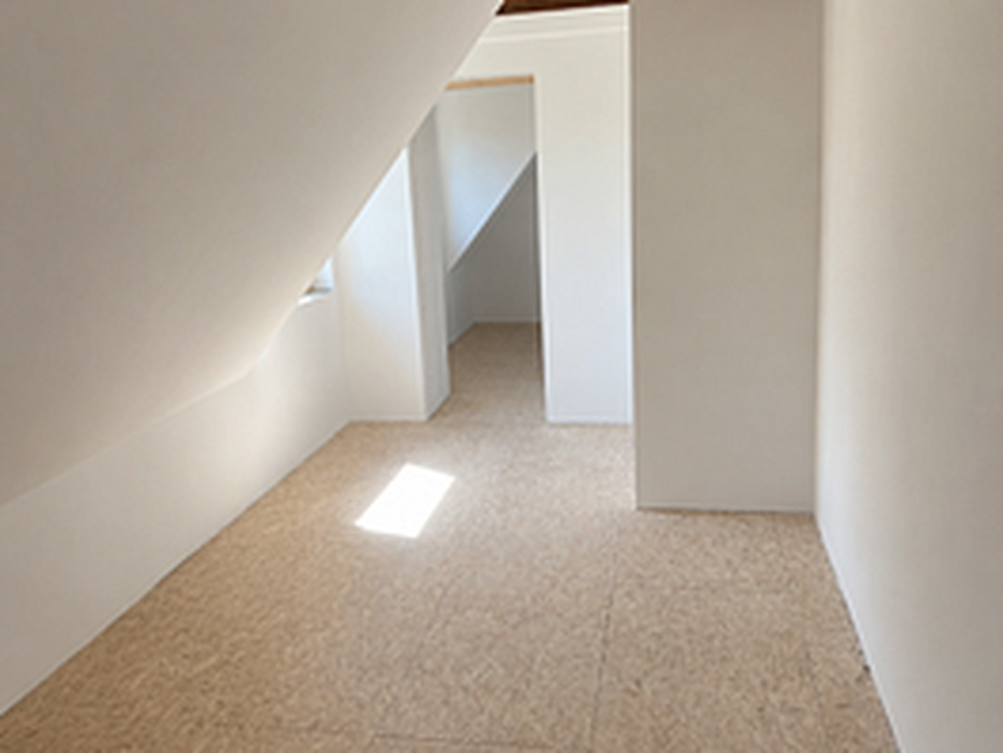 Schlafzimmer DG