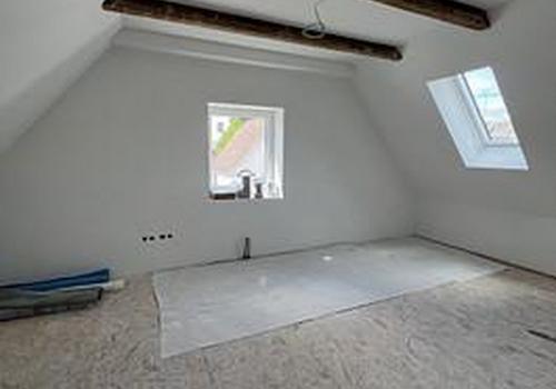 Schlafzimmer DG