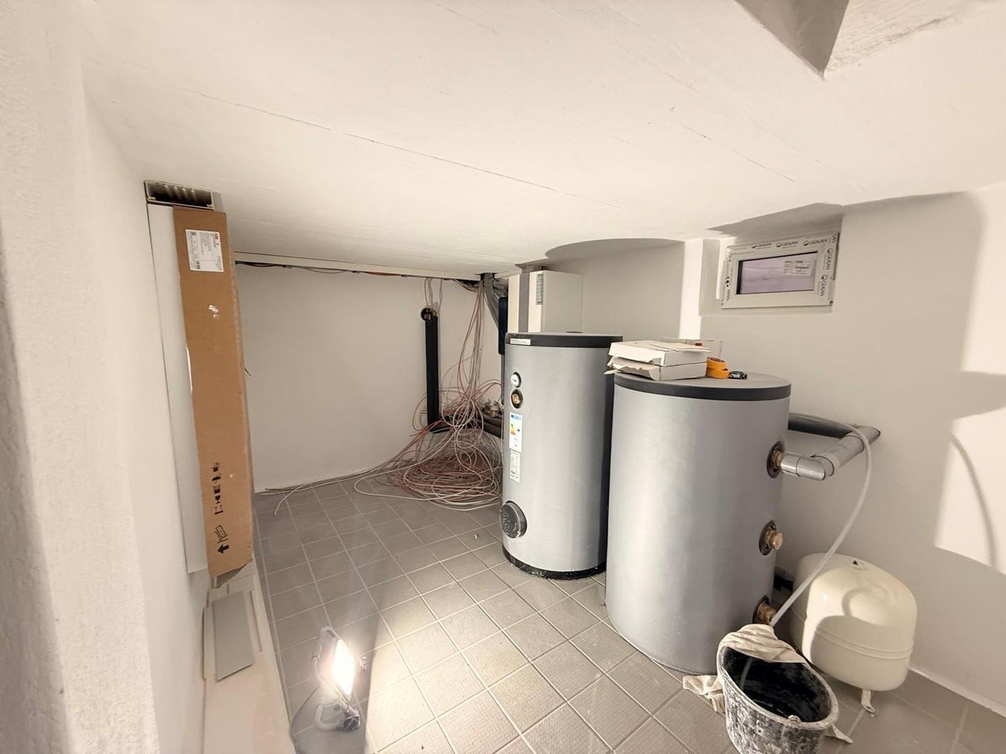 Kellerraum mit Technik