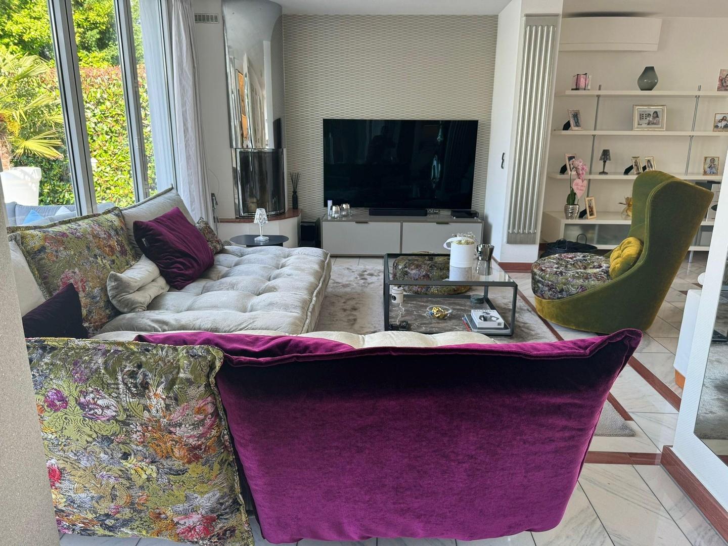 SEJOUR/ TV