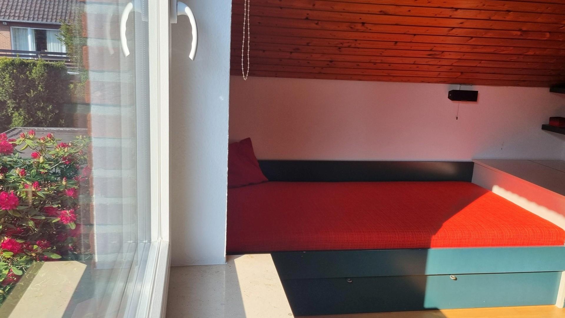 Schlafzimmer 4