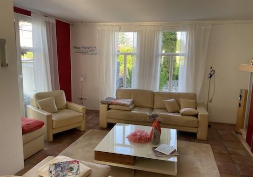 Wohnzimmer 3