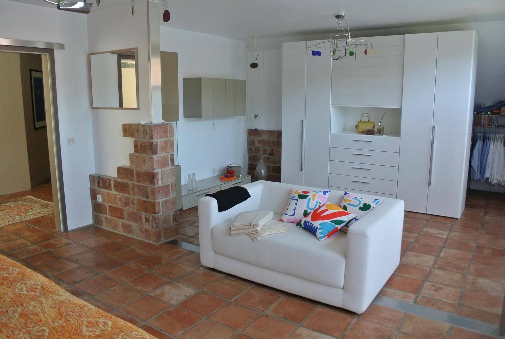 Schlafzimmer 1