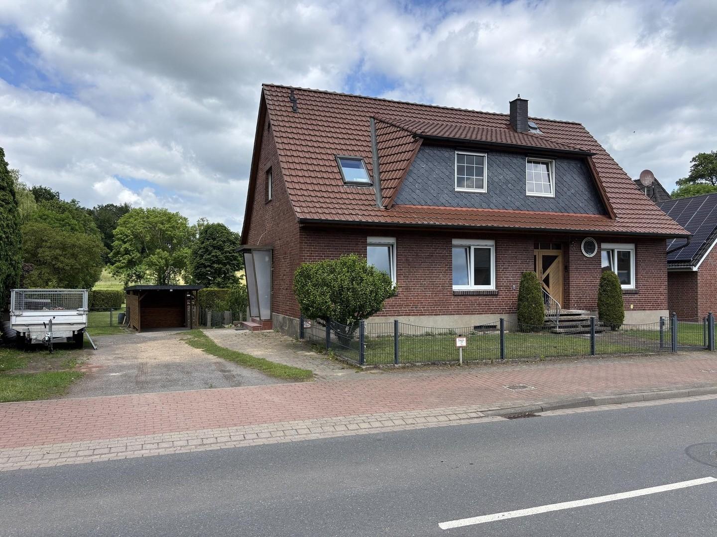 Haus Straßenansicht