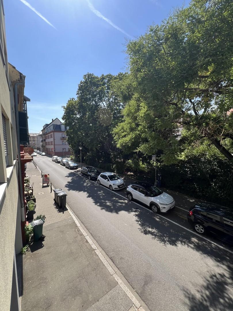 Universität direkt gegenüber