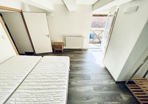 Zimmer Gartenwohnung