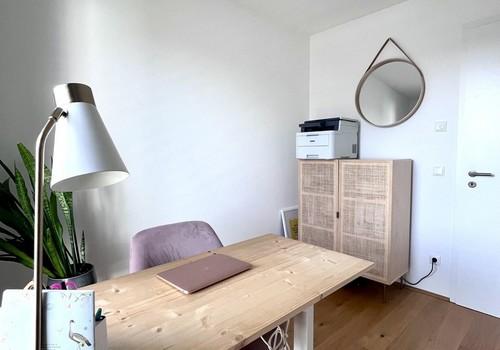 Abschließbarer Arbeitsbereich 