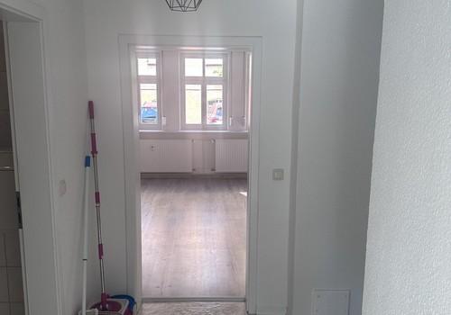 Vom Flur zum Wohnzimmer