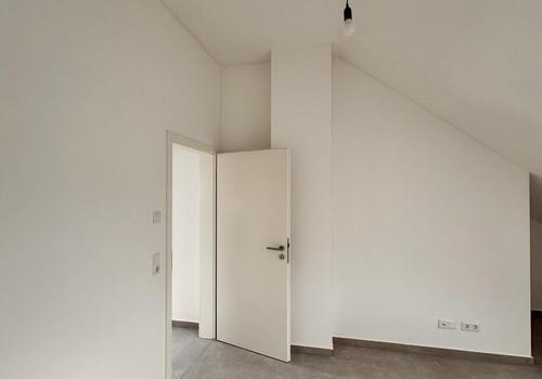 Schlafzimmer DG