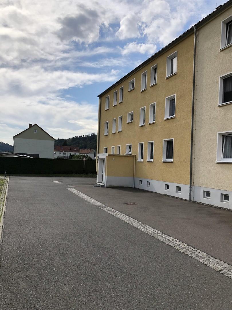 Außenanlage - Zufahrt