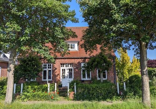 Haus Stassenansicht