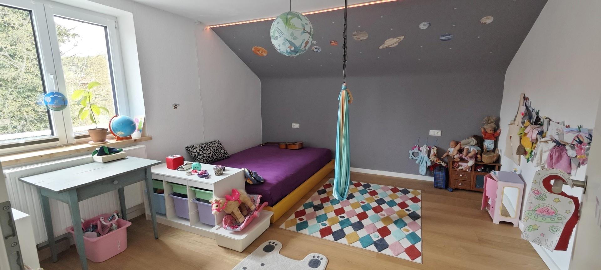 Zimmer 2 OG