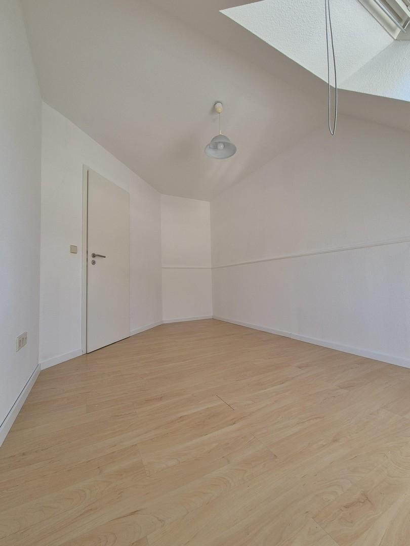 Arbeits oder Schlafzimmer