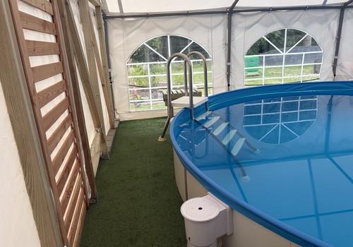 Salzwasserpool
