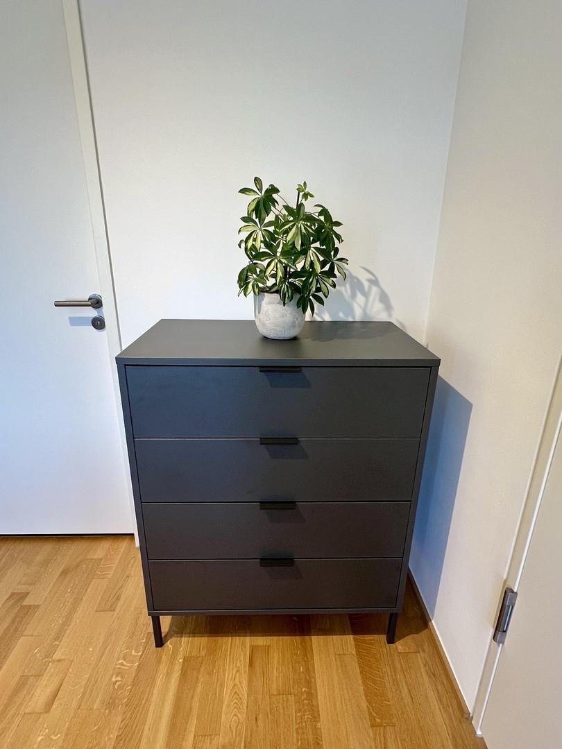 Schlafzimmer (Kommode)
