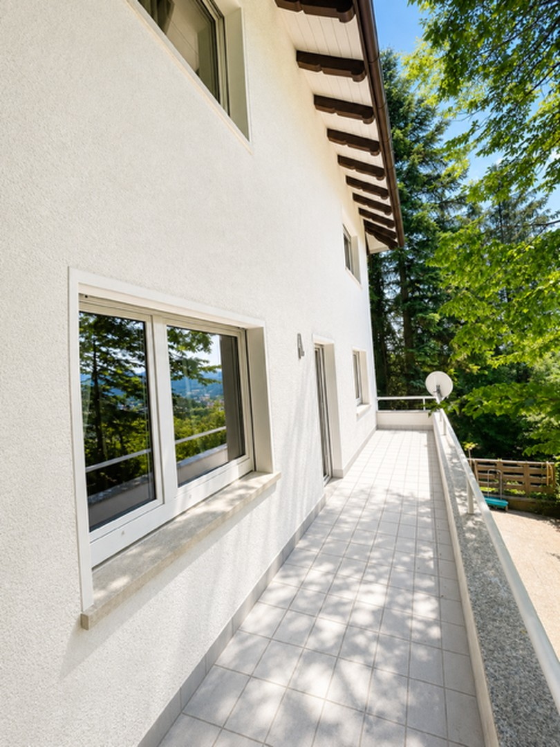 Balkon OG