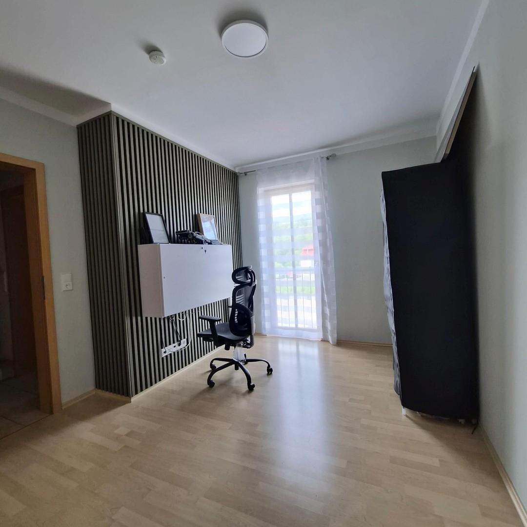 Arbeits/Gästezimmer OG