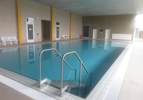 Schwimmbad