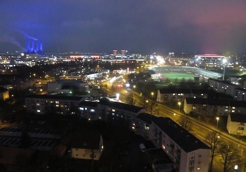 Balkon zur Nordseite bei Nacht