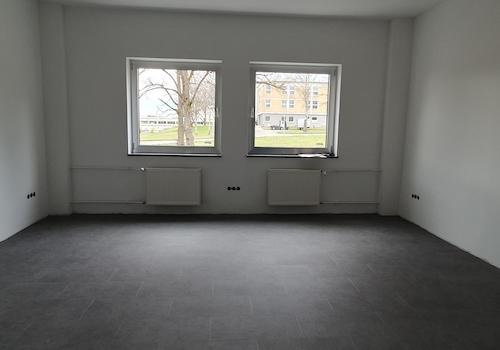 Büro EG