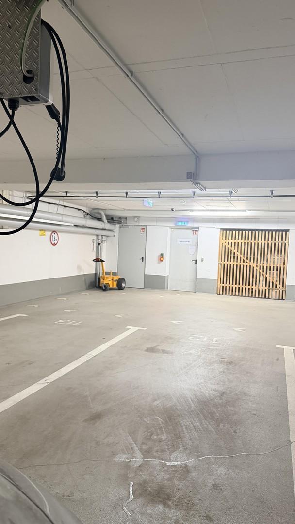 exklusiver Parkplatz + Wallbox
