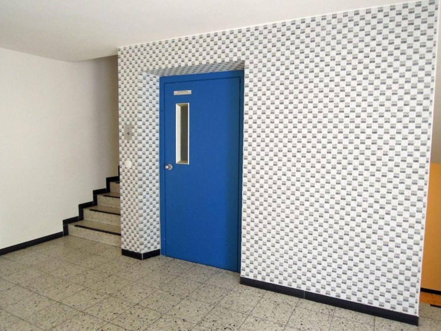 Eingangsbereich mit Aufzug