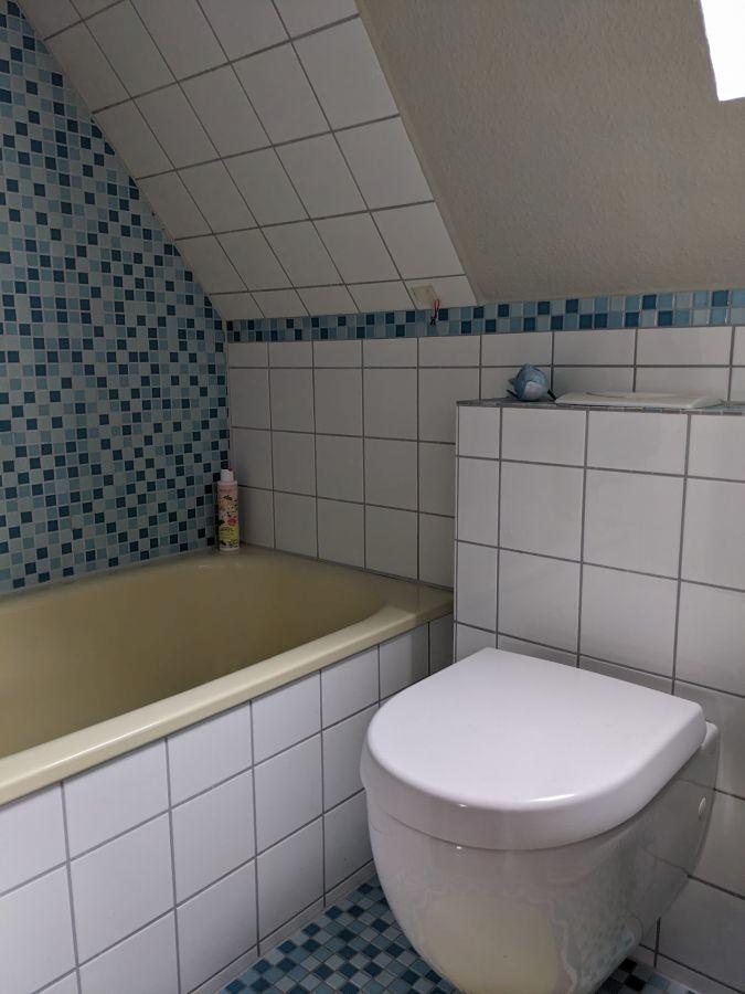 Gästebad OG Wanne