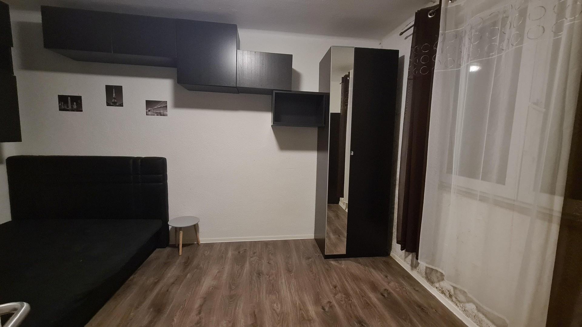 EG Zimmer 1