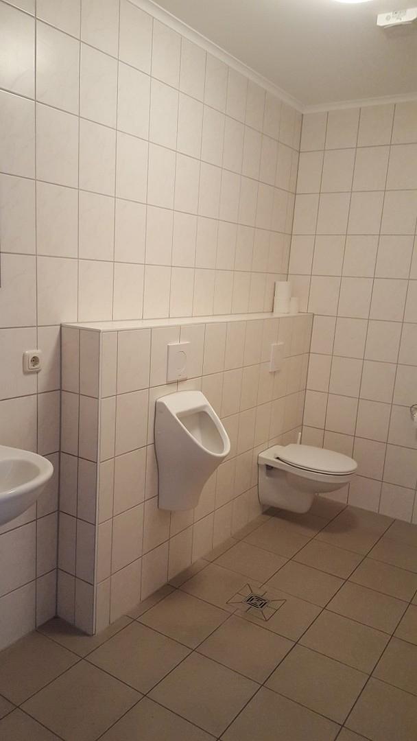 WC Herren
