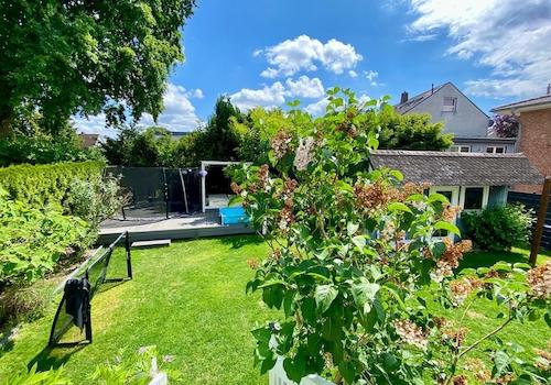 Garten von Balkon aus