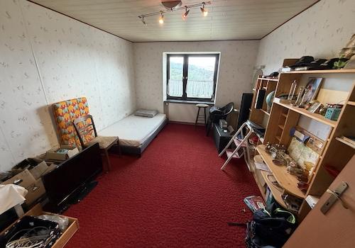 Zimmer 1 OG