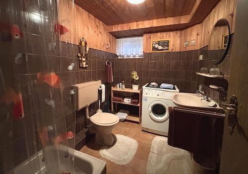 Duschbad im Keller