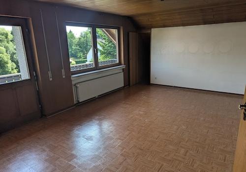 Zimmer 2 OG