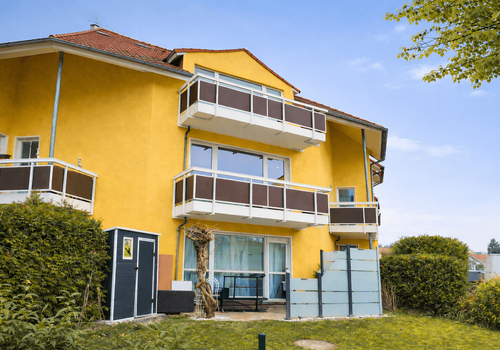 Gebäuderückseite