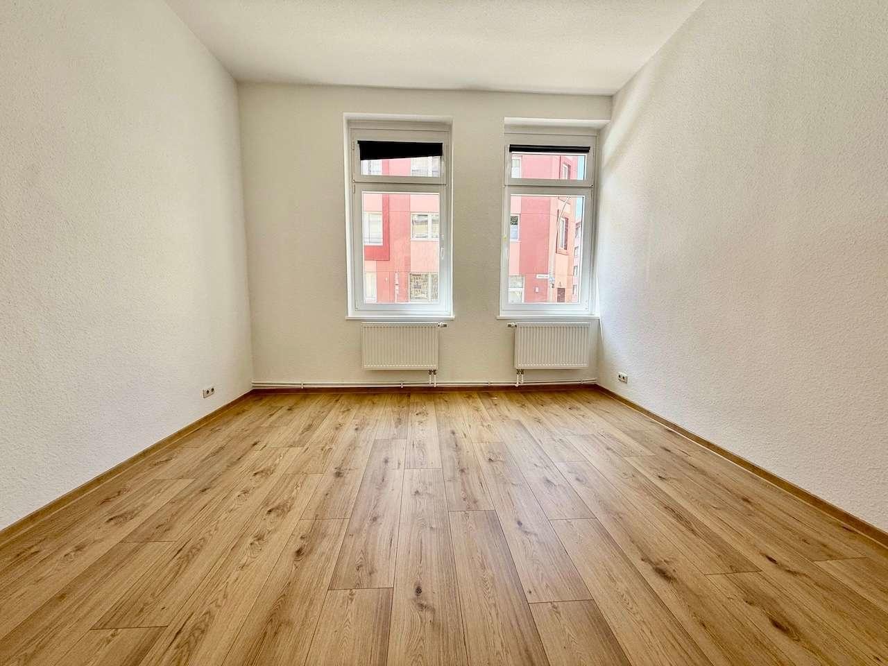 Wohnung EG links