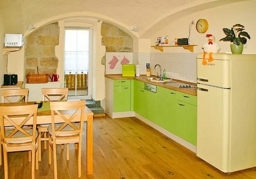 Ferienwohnung EG links