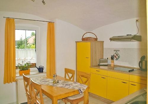 Ferienwohnung EG rechts