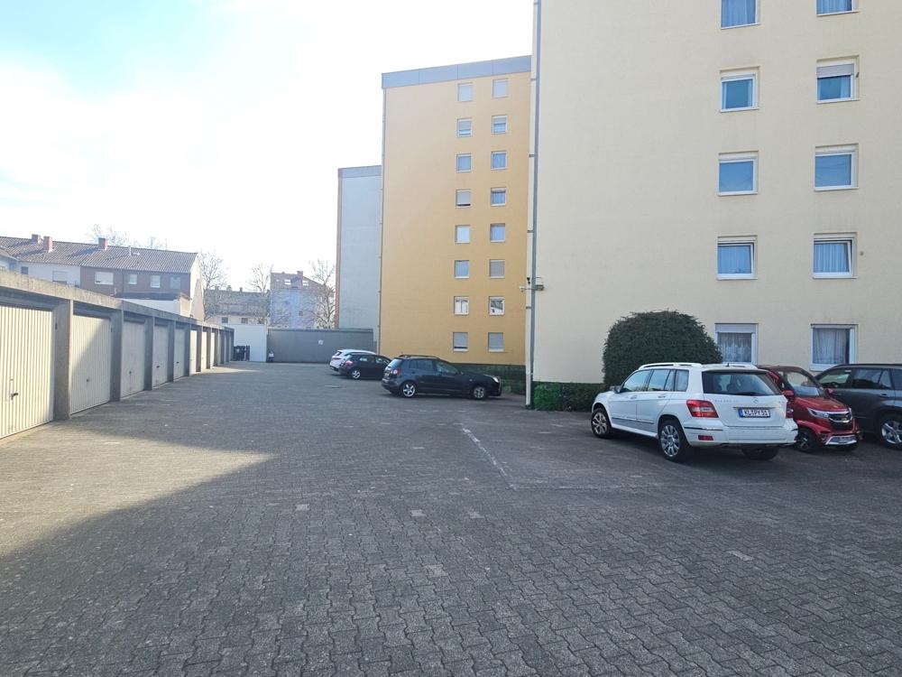 Stellplätz im Hof
