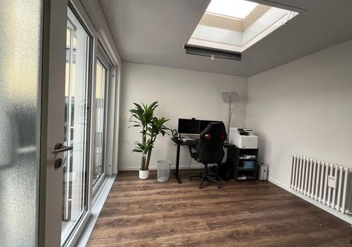 Büro/Schlafzimmer