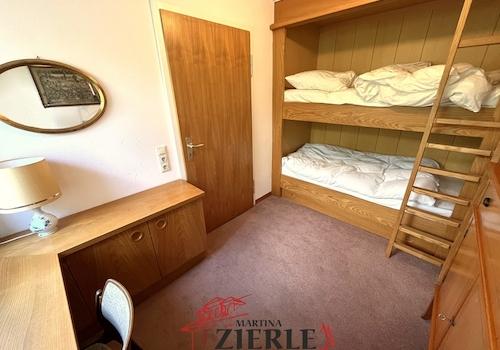 18- Schlafzimmer UG