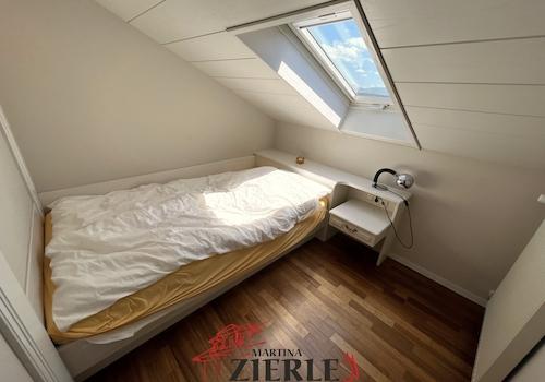 27- Schlafzimmer DG